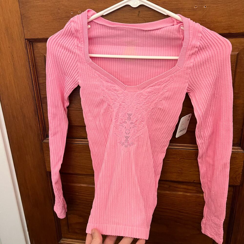 Free People Dynamic Duo Long Sleeve sz M/L NWT's Pink $58 - Picture 2 of 6